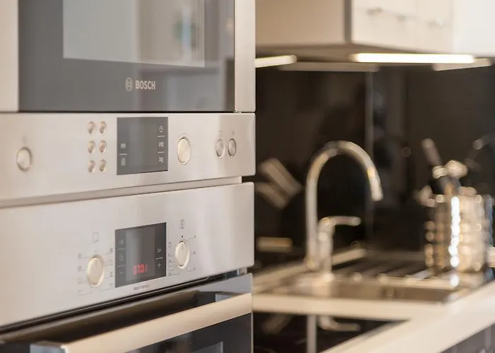 Mariva Luxury Apartament *