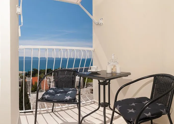 Mariva Luxury Apartament *